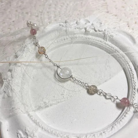 《除了愛，我一無所有》月光石 黑金超七 草莓晶 925銀 水晶手鍊