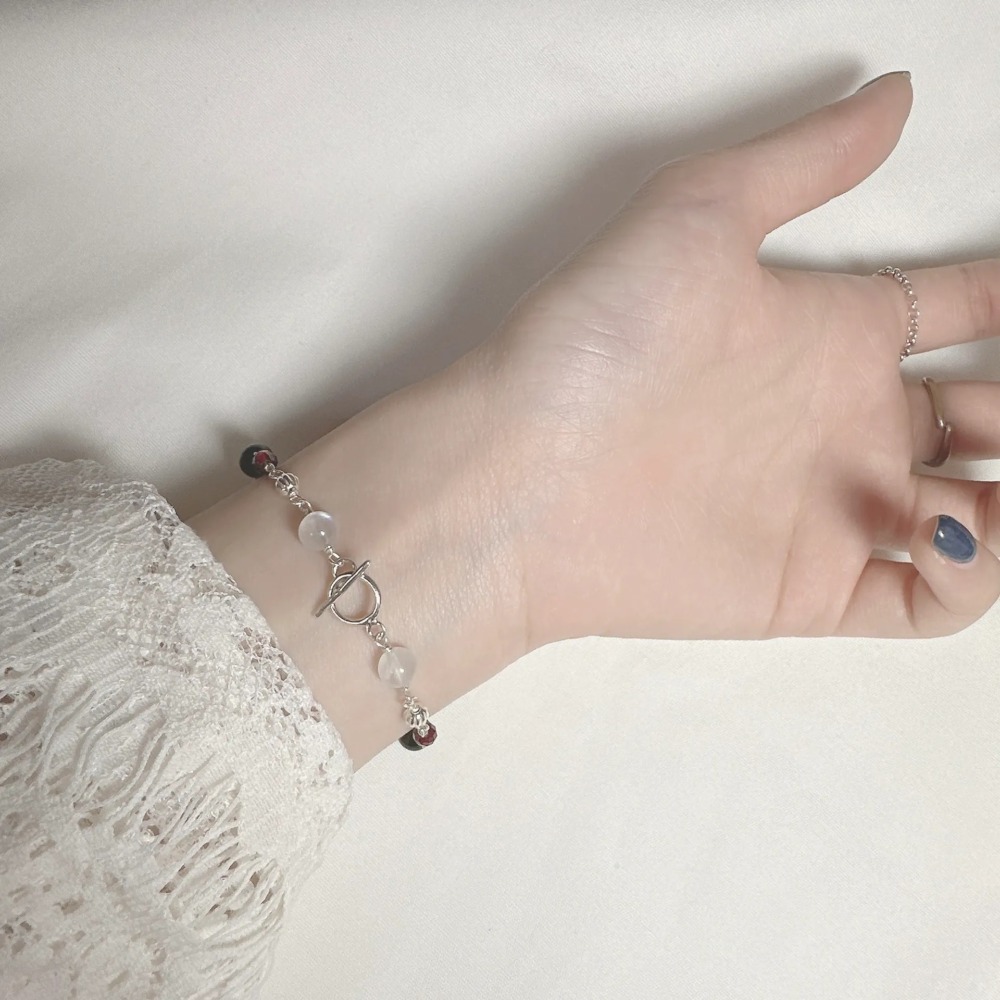 《撒旦之女》水晶手鍊 藍月光 黑耀石 紅石榴 925銀